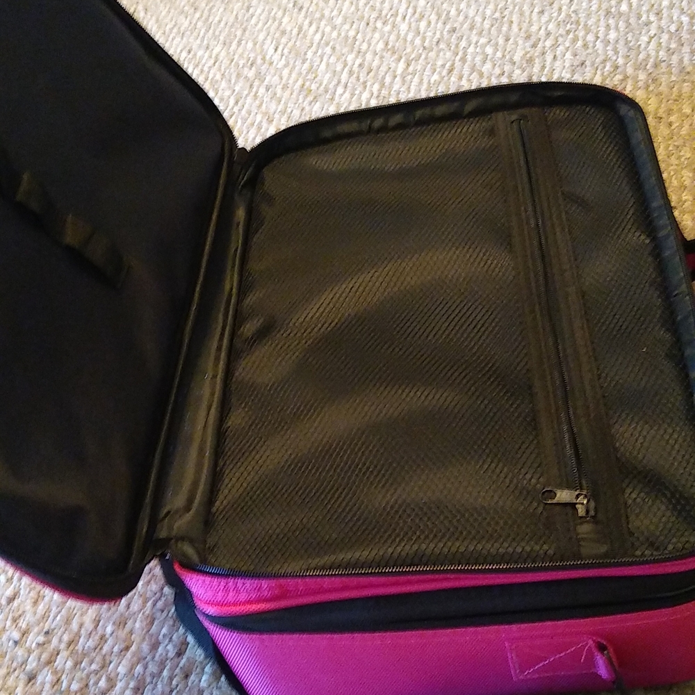 Makeup Carry Case - image 6